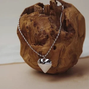 Heart Pendant Necklace Beaded Chain Necklace Heart-Shaped Necklace for Woman - Picture 1 of 8