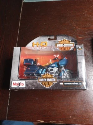 Maisto Harley Davidson H-D Custom Motorcycle Series 31 1/18 2012 sellado nuevo en caja Foto 1 de 4