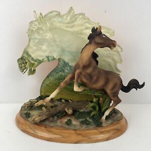 Horse Resin Statue Figurine Standing on Base Home Decor
