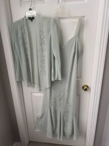 De Colección Y2k Vestido Formal Madre De Novia Chaqueta Conjunto Volantes Verde Salvia XL 16 - Imagen 1 de 5