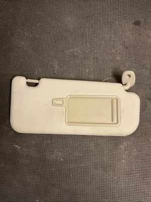 Kia Rio 2013 parasol lateral del pasajero Foto 1 de 3