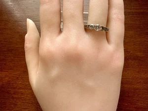 Designer KRN 10k Yellow Gold 1ctw Diamond Ring Sz 6.75 MISSING STONE - Picture 1 of 8