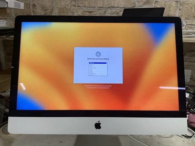 Apple iMac Retina 5K, 27-inch, 2017  i5-7500 3.40 Ghz 16GB RAM 500GB Line on - Image 1 of 3