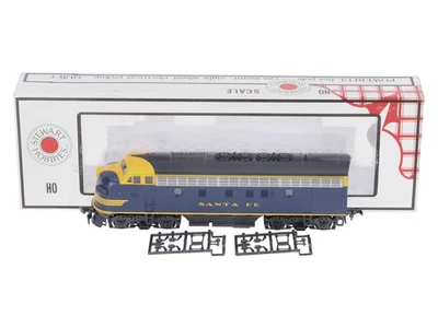 Locomotora diésel Stewart 8450 HO Santa Fe F3A fase IV LN/caja Foto 1 de 4