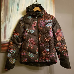 Abrigo acolchado capucha | Chaquetas \u0026 Abrigos Desigual Mujer – Casa  Carolina