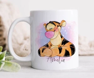Tigger Personalisierter Kaffeebecher. Nest Friends, Neuheit Geschenkideen jeder Anlass - Bild 1 von 4