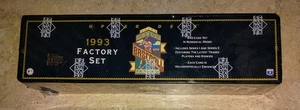 1993 UPPER DECK Baseball FACTORY SEALED SET DEREK JETER Rookie Card - Picture 1 of 5