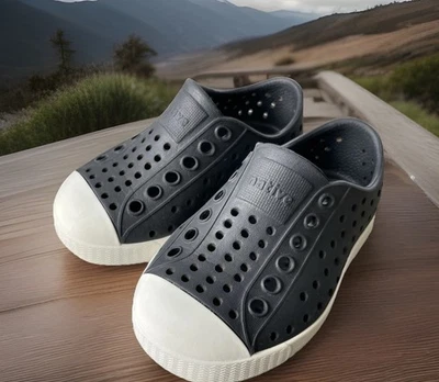 🔥 Sapato slip on infantil nativo Jefferson azul marinho branco tamanho C5 - Imagem 1 de 4