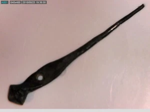 Antikes medizinisches Instrument Nadel Bronze oder Silber 43 mm verziert Endnadel - Bild 1 von 10