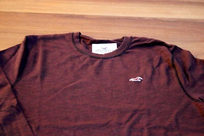 Hollister – T shirt col rond bordeaux Homme S TBE - Photo 1/4