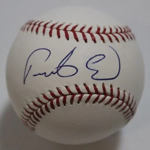 Roberto Hernandez (Fausto Carmona) Single Signed Baseball Autographed Ball - Picture 1 of 3