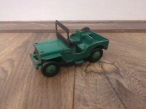 DINKY TOYS MECCANO Ltd Green Universal Jeep 25Y Toy Car - Picture 1 of 10