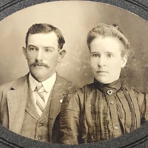 Garrett,IN Victorian Antique Photo Cabinet Card Pretty Woman Handsome Man 1900  - Picture 1 of 7