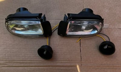 NUEVO RENAULT 19 16V Fase 2 FLUCES ANTINIEBLA TRANSPARENTES FAROS IZQUIERDA Y DERECHA Foto 1 de 3