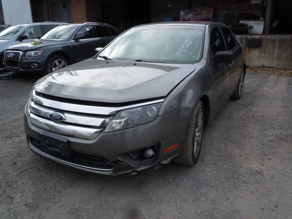 Portaequipajes y piñón de dirección asistida eléctrica Ford Fusion 2010-2012 OEM Foto 1 de 1