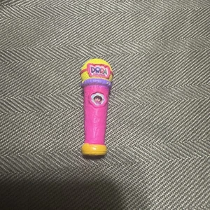 Micrófono Mini Brands Toys Dora La Exploradora en Excelente Estado  - Imagen 1 de 4
