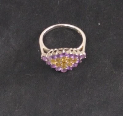 Beautiful Peridot Tanzanite 925 Sterling Silver Ring Size 7.75 - Image 1 of 4