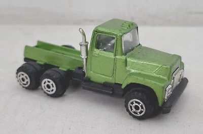 65470 TINTOYS 1/64 WT708 - Mack Truck - Immagine 1 di 4