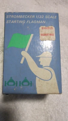 STROMBECKER BANDEIRA INICIAL 1/32 #9110-149 - Imagem 1 de 4