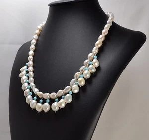 COLLANA IN ARGENTO 925 CON PERLE BIANCHE BAROCCHE E PASTA DI TURCHESE AGLN 0146 - Foto 1 di 3