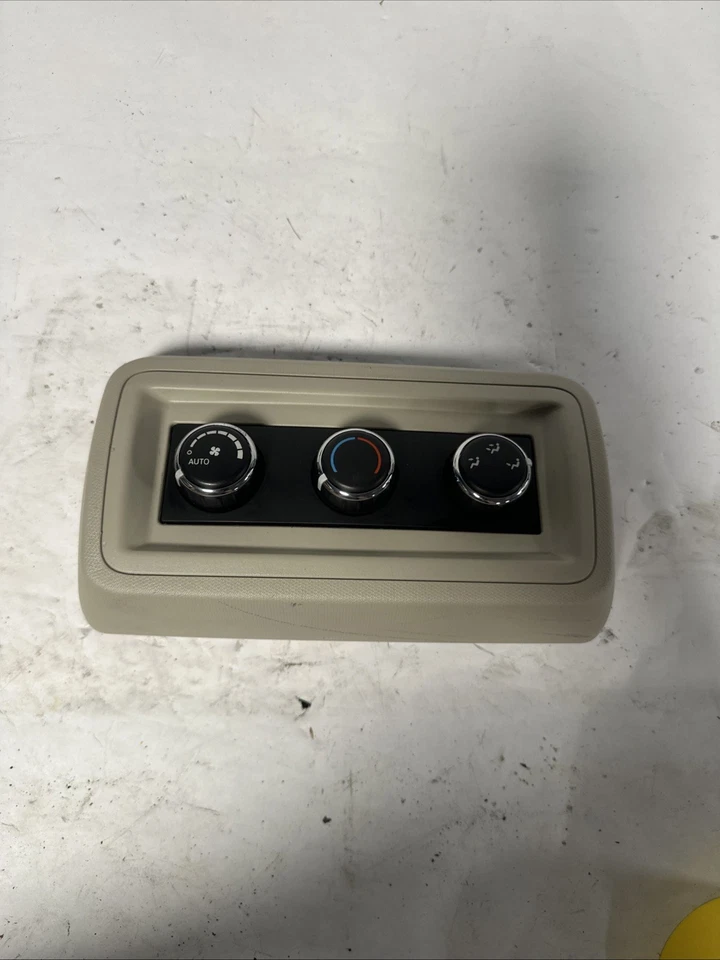 2011 - 2020 Dodge Journey Rear A/C Temp Climate Control Switch PN 55111313AB N3 Foto 1 de 4