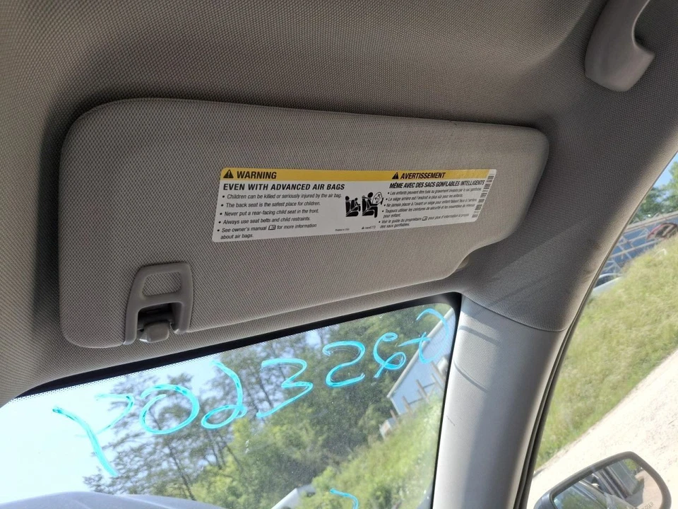 Chevrolet Malibu 2014 usado pasajero parasol gris 268-01864R 105 k millas Foto 1 de 1