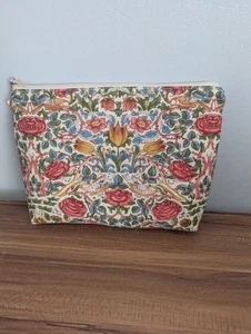 William Morris Birds and Roses Fabric ~ Needlework*Cross Stitch Notions Bag - Picture 1 of 1