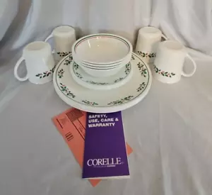 Set piatti 16 pezzi vintage 1991 Corelle "Winter Holly" vacanze di Natale - Foto 1 di 6