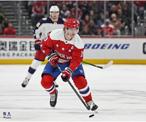 Nicklas Backstrom Washington Capitals Alternate Jersey Skating 20x24 Photo Cover