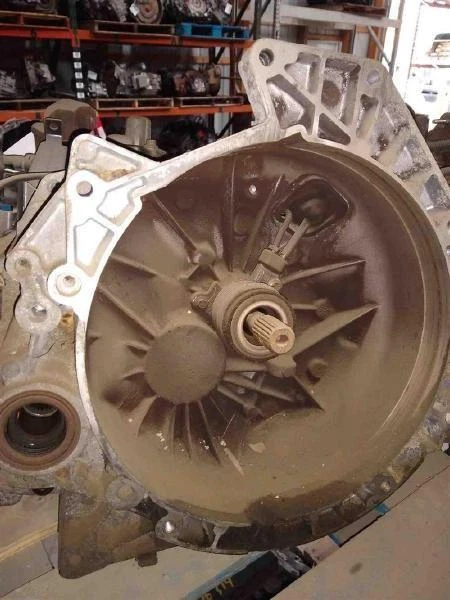 99 00 01 Mercury MERCURY COUGAR Automatic Transmission Foto 1 de 1