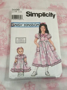 DAISY KINGDOM dress kit = 3 yd PINK bunnytown TOILE & Pattern 9598 SZ 3-6 DOLLY - Picture 1 of 6