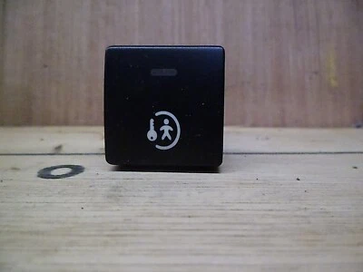 INTERRUPTOR BLOQUEO NIÑO CITROEN BERLINGO PEUGEOT PARTNER MK2 96593246XT Foto 1 de 2