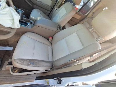 Seat Belt Front Excluding Sport Trac Driver Fits 06-10 EXPLORER 2561030 - Imagem 1 de 4