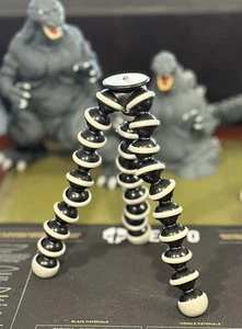 JOBY GorillaPod GREAT FLEXIBLE MINI-TRIPOD!! - Picture 1 of 1