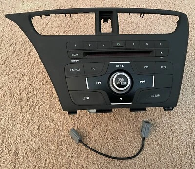 Original Autoradio Honda MF621RE für Honda Civic IX - Bild 1 von 3