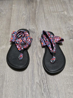 Sandalias florales con esterilla de yoga Sanuk para mujer talla 10 Foto 1 de 4