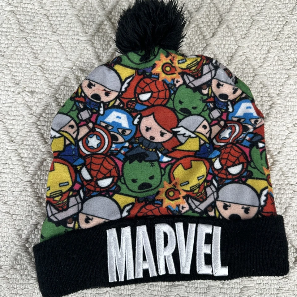Gorro de invierno Marvel Avengers sombrero tobogán estampado integral talla única para la mayoría  Foto 1 de 4