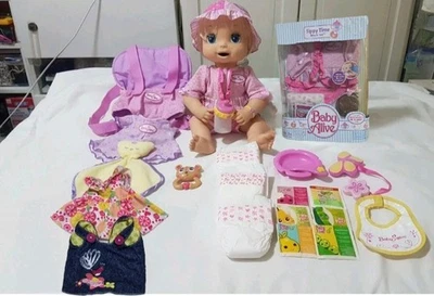 Baby Alive Soft Face 2006 Blonde Magnetic Bottle Spoon Dish bib hat rattle food - Image 1 of 4