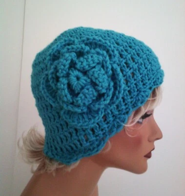 БИРЮЗОВЫЙ ЦВЕТОК BEANIE КРЫШКА ШЛЯПА РУЧНОЙ КРЮЧКОМ БЕРЕТ ЧЕРЕП КРЫШКА КОЛОКОЛЬЧИК - Изображение 1 из 4