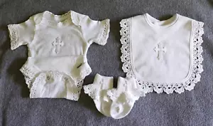 New Gift Handmade Keepsakes/Christaning Baby Girl White Cross Bodysuit Set 3-6M - Picture 1 of 4