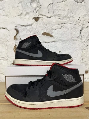 Air Jordan 1 Mid Cool Gris Gimnasio Rojo Hombre Talla 10.5 Usado Tenis 554724-004 Foto 1 de 4