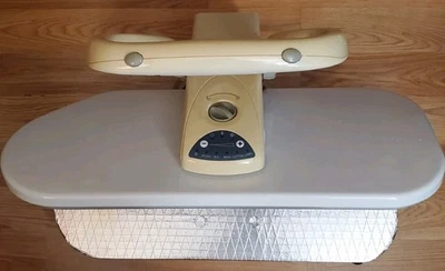 Singer Magic Steam Press ESP-2 Large 26" Pressing Surface Hot Ironing Board Iron - Image 1 of 4