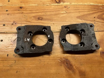 Pinza de freno trasera Firebird Camro LT1 1993-1997 montaje en eje placas de respaldo Foto 1 de 4