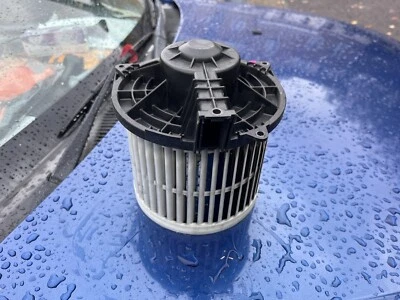 Honda Civic MK8 2006-2010 calentador ventilador motor Foto 1 de 4