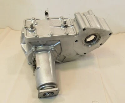 Estuche de transferencia FJ40 Toyota Land Cruiser 1963-9/73 Foto 1 de 4