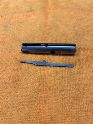 J.C. Higgins Modelo 25.22 CAL S. L. LR.  Extractores de perno y pasador de rifle #218 Foto 1 de 4