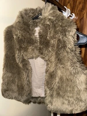Gap Kids Faux Fur Vest Brown Girls Size XXL - Image 1 of 3