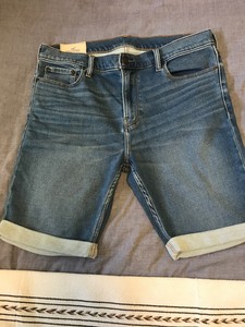 hollister jean shorts mens