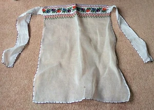 Vintage Child's Embrodered Apron - Picture 1 of 4