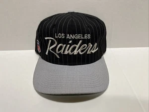 Snapback vintage LA Raiders anni 90 SCRIPT specialità sportive gessato - Foto 1 di 9